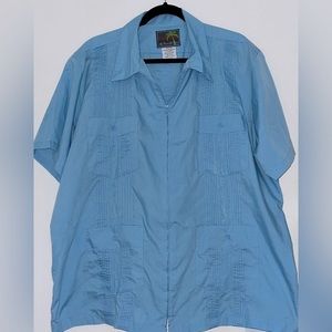 Guayabera by Carlo De Marco. Light Blue Sz XL Short Sleeve. New without tags.